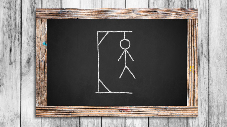 Idioms: What does kick the bucket mean and origin