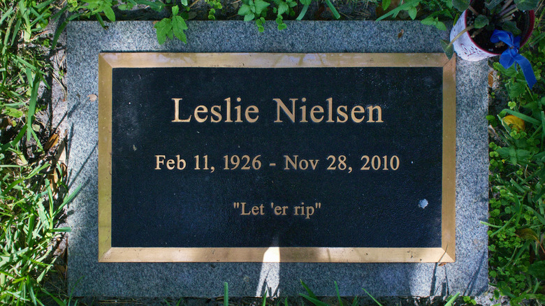 Leslie Nielsen's gravestone
