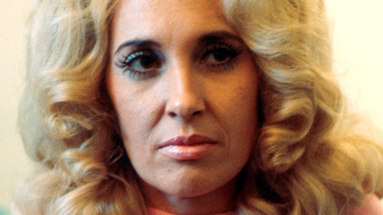 Tammy Wynette closeup 