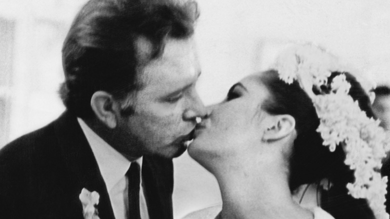 Elizabeth Taylor and Richard Burton's wedding