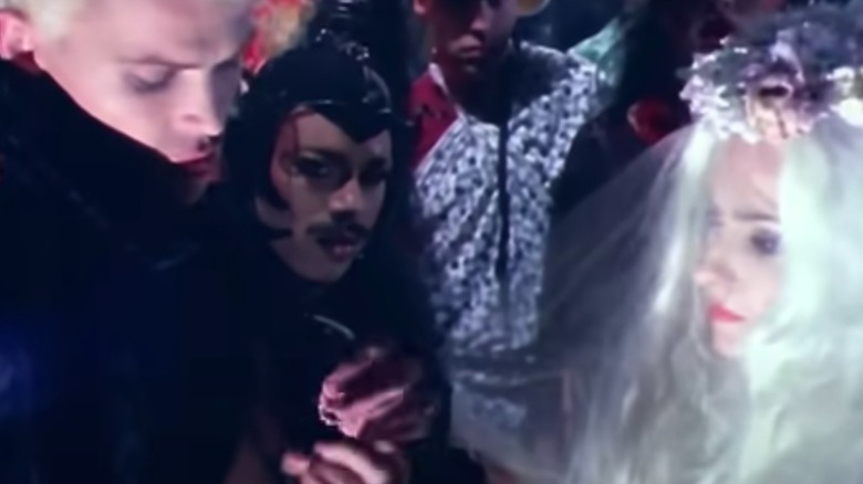 Billy Idol and Perri Lister in video