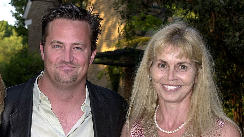 Matthew Perry, Suzanne Morrison smiling