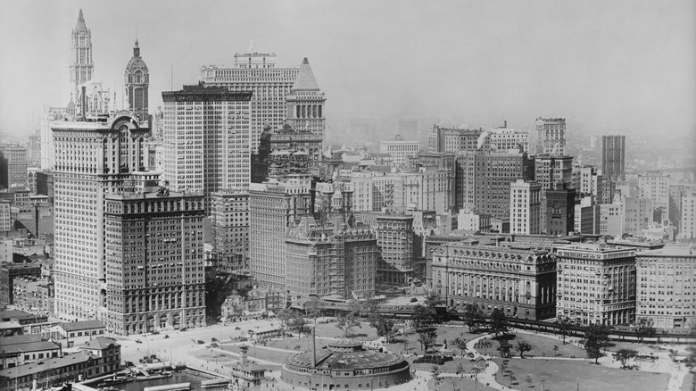 Skyscrapers of 1920s New York