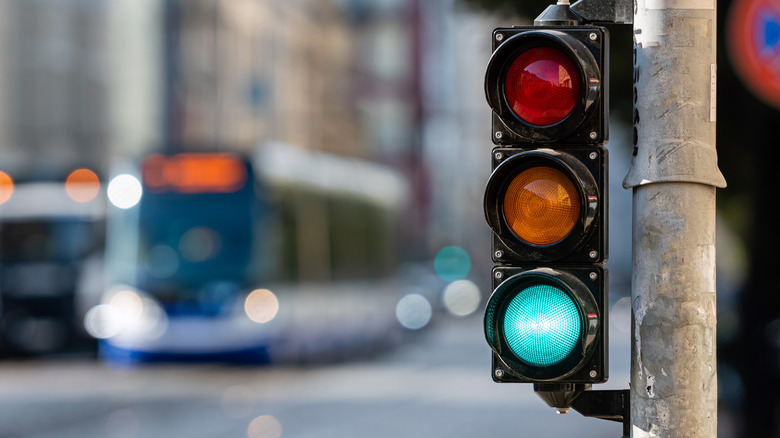 traffic light on a city street