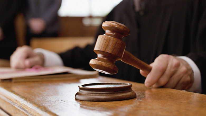 Judge hitting gavel