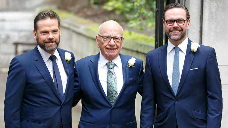 Lachlan Rupert James Murdoch blue suits