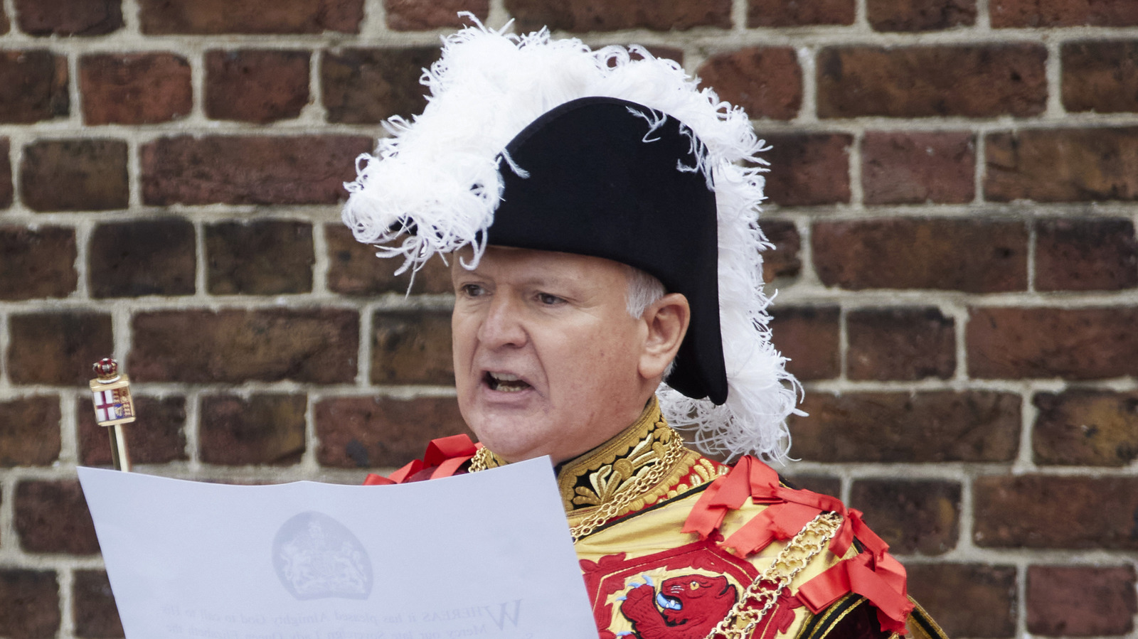 Who Is The Garter King Of Arms?