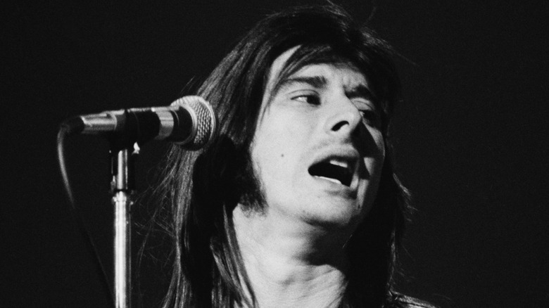 Young Steve Perry
