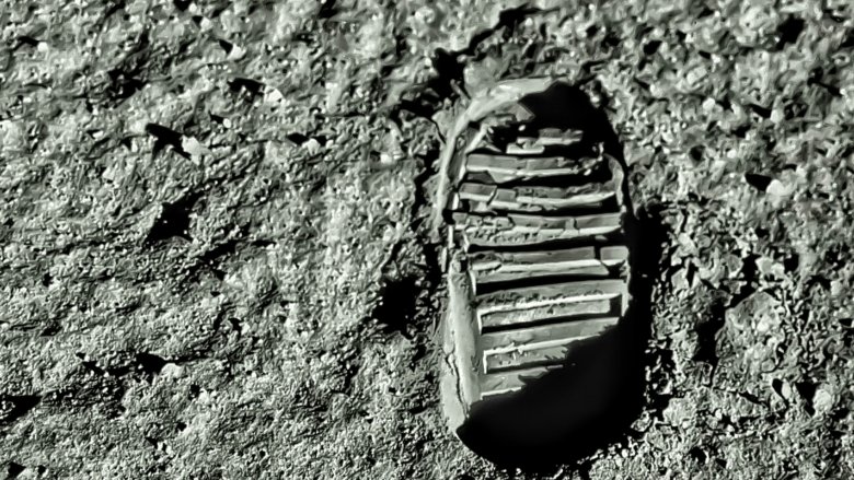 Moon footprint