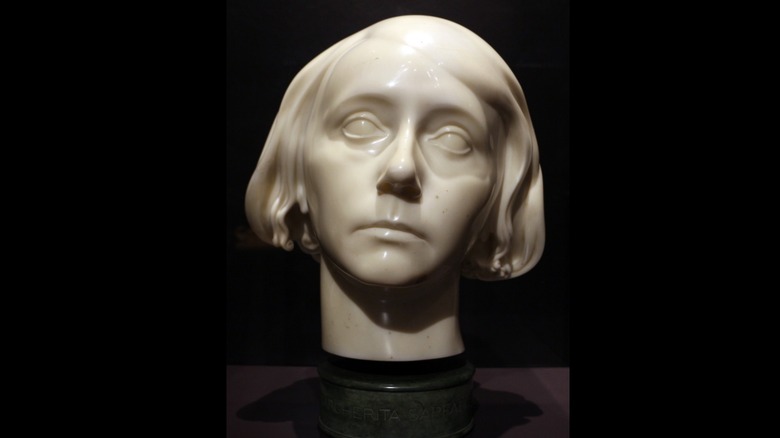 Bust of Sarfatti