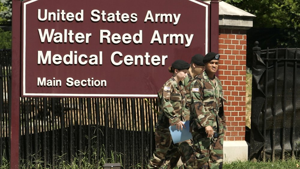 Soldiers outside the walter reed medical center