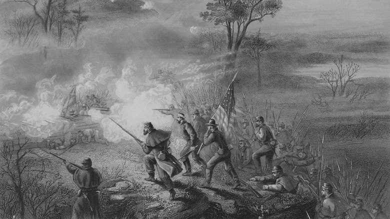 Union soldiers and Bragg's troops