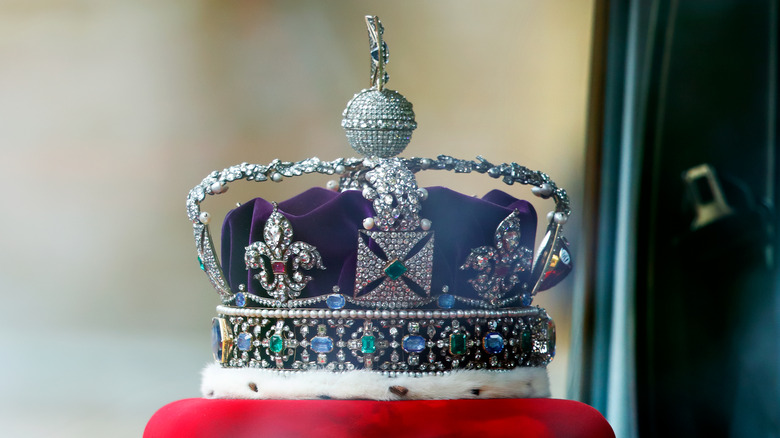 The Imperial Crown on display