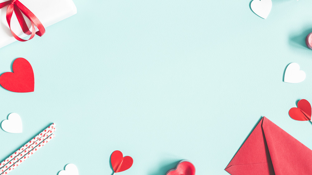 Valentine's Card, Valentine's Day presents