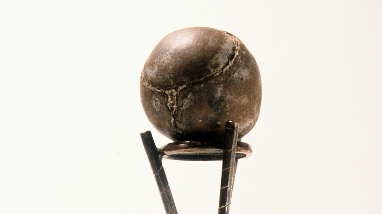 A feathery golf ball 