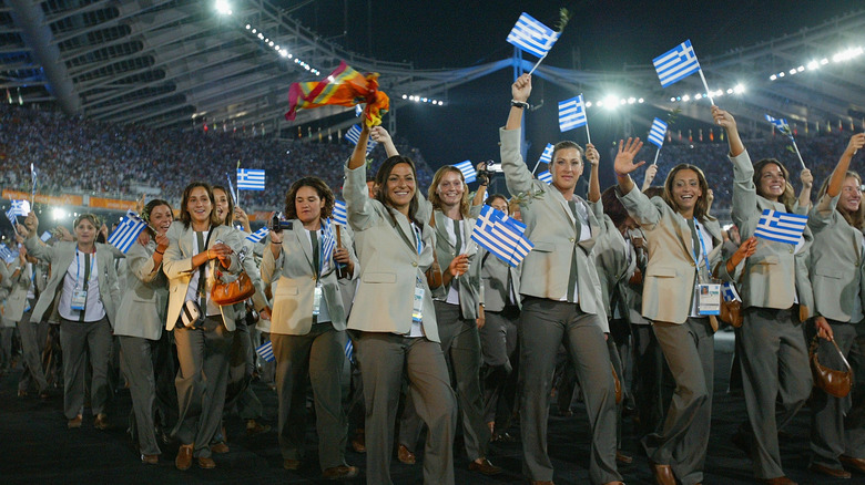 2004 Greek delegation