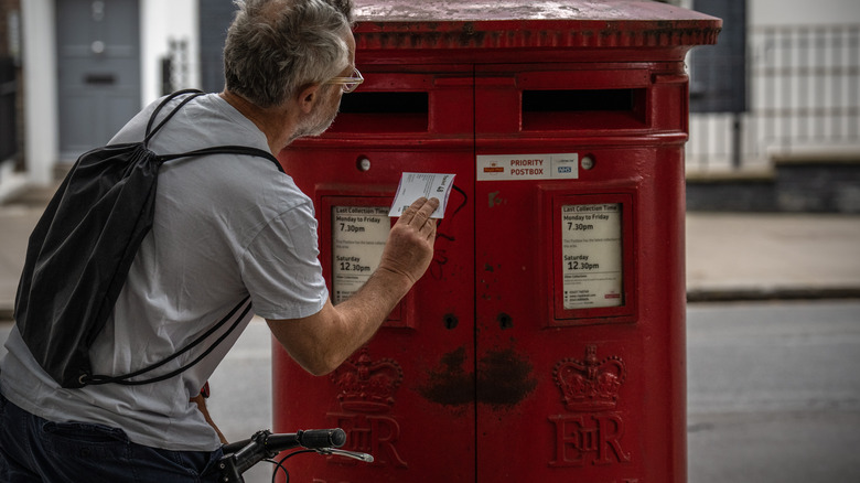 A royal mail postbox