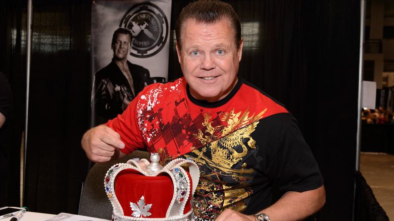 Jerry Lawler pointing at his crown