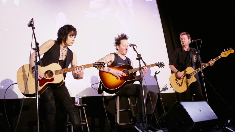 Joan Jett and the Blackhearts