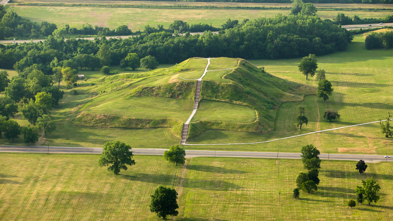 Cahokia mound