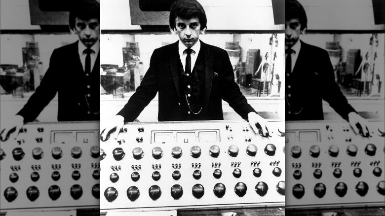 Phil Spector standing pose
