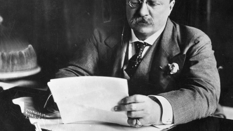 Teddy Roosevelt wearing the Lincoln hair ring