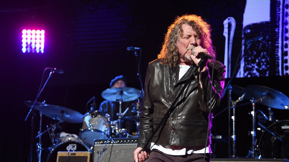 Robert Plant singing