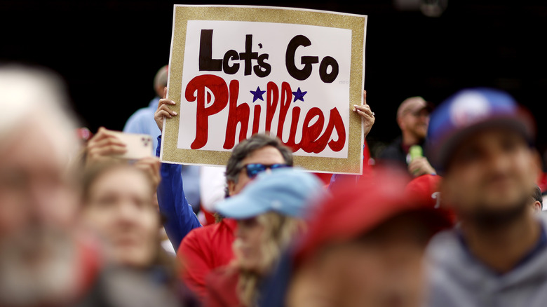 philadelphia phillies fan sign