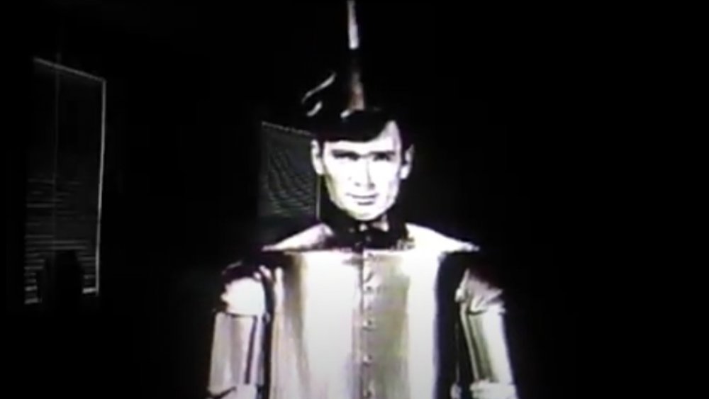 Ebsen in costume test