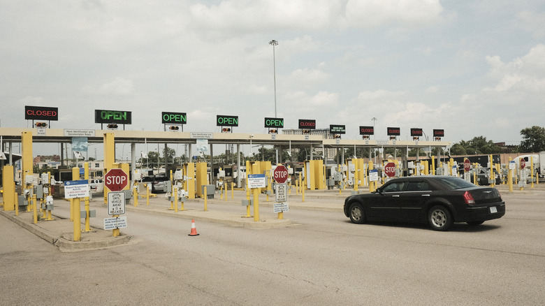 U.S.-Canada border crossing 