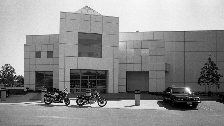 Exterior or Prince's Paisley Park