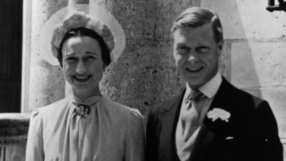 Wallis Simpson marries Edward VIII