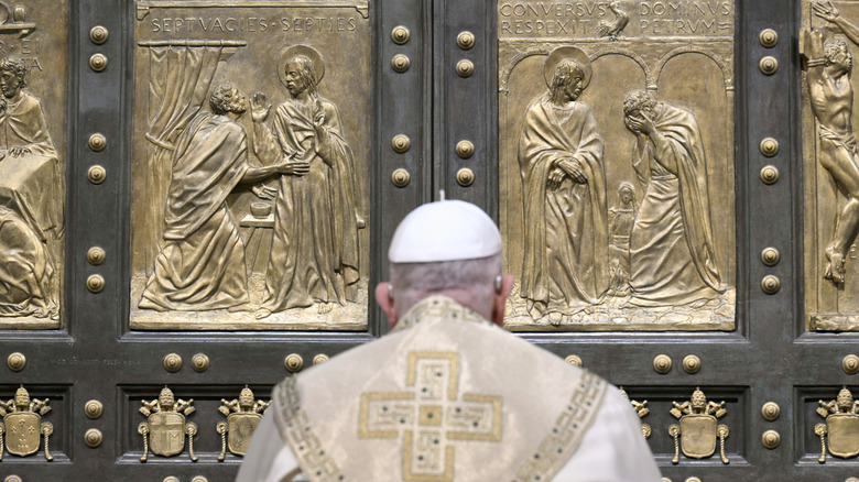 The back of Pope Francis at St. Peter's Basilica