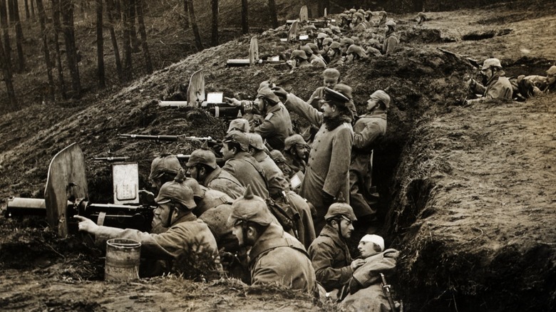 German soldiers in trenches World War I