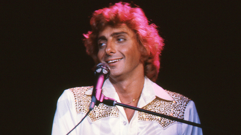 Barry Manilow performing in concert