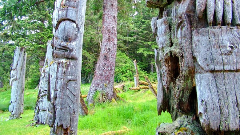 sGang Gwaay totem poles