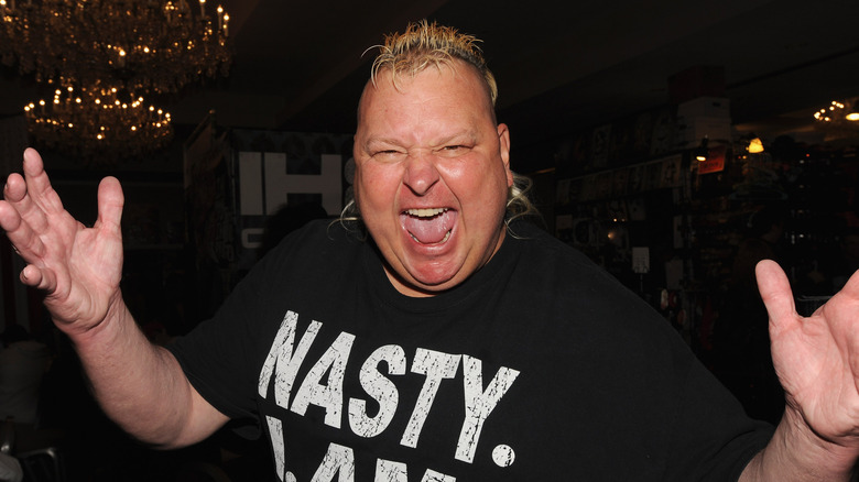 Brian Knobbs making a gesture in 2015