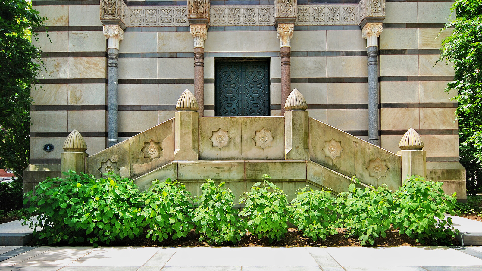 Hall of Skull and Bones fraternity house, Yale University, New