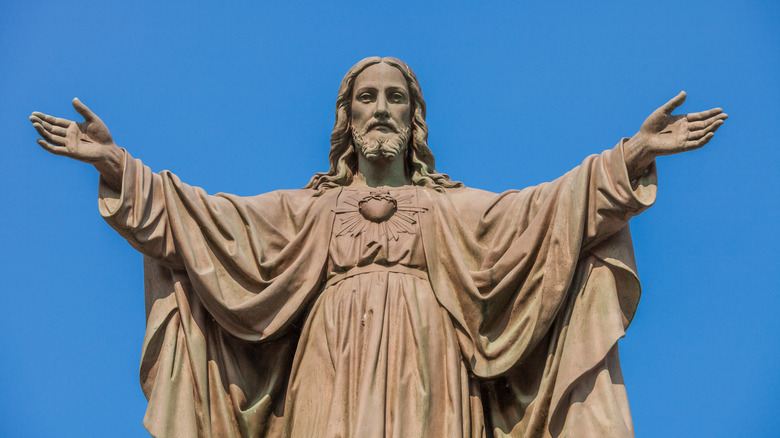 Jesus statue