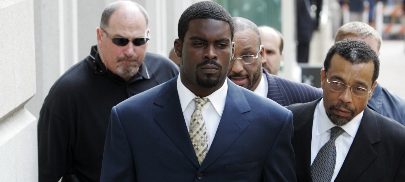 The Biggest Scandals Involving HighProfile Athletes(02)